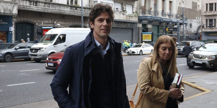 Lousteau es diputado y se lo dedicó a los trolls libertarios