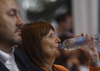 Golpeada por el caso Espert, Patricia ahora busca una foto con Jorge Macri