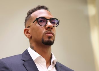 Jerome Boateng le puso un freno forzado a su intención de ser DT :: Olé