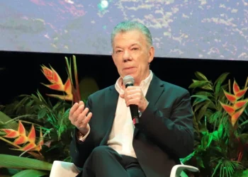 Nuevas Cryticas de Juan Manuel Santos Contra la 'Paz Total' del Gobierno de Gustavo Petro