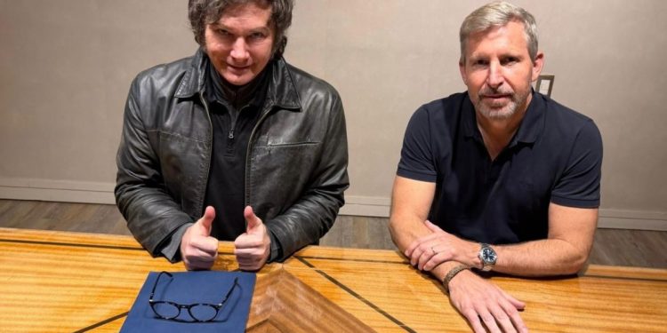 Milei Fue A Hacer Campaña A Paraná y Frigerio le Planteó una agenda de Trabajo