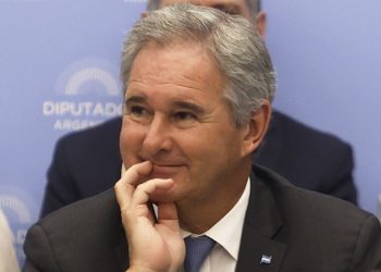 Milei se apresuró a nombrar a Quirno para no darle Cancillería a Macri y ahora duda de abrir el gobierno