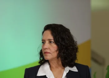 'En medio de la incertidumbre colectiva el acto más valiente es creer en la democracia'