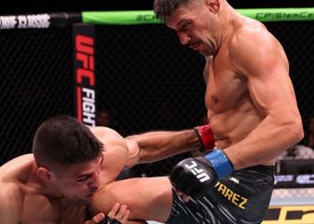 «Podría coger un reemplazo en UFC Qatar…»