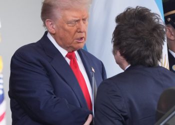 Milei desmintió a Trump: «No es cierto que la ayuda de EEUU dependa de la elección»