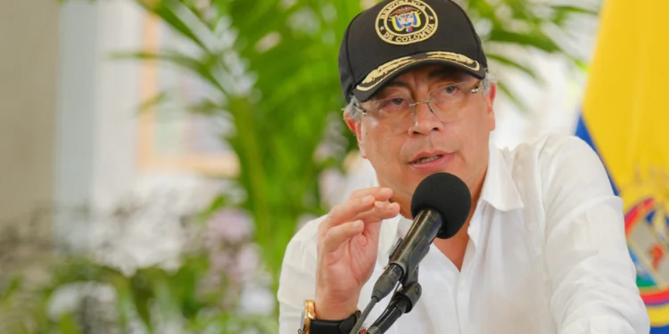 'Los datos de la ciudadanía no deben quedar en manos privadas'