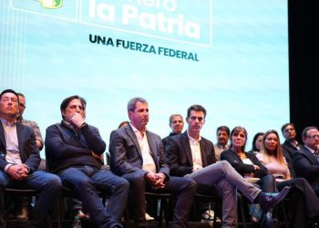 «Primero la Patria», el peronista de Provincias Unidas que armó a Cristina
