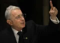 Absolución de Álvaro Uribe Vélez lo deja con cancha abierta para ser protagonista de las elecciones presidenciales y legislativas: ¿vuelve al Senado?