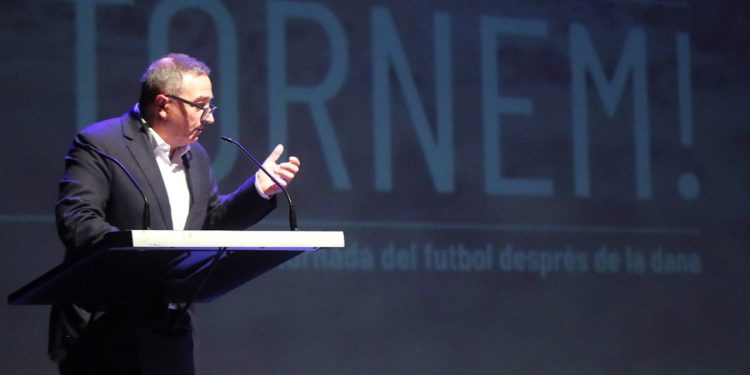 El fútbol valenciano celebra su recuperación en una gala repleta de emoción y orgullo