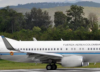 le negaron el combustible al presidente Gustavo Petro en el Aeropuerto de Madrid, España