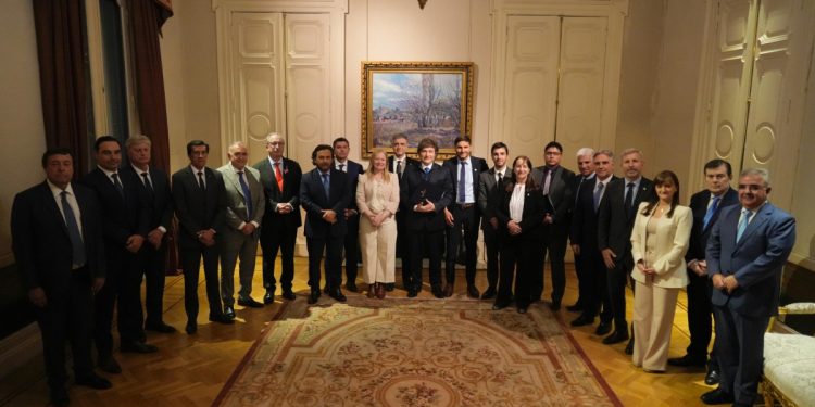Euforia en Wall Street por la foto de Milei con los gobernadores