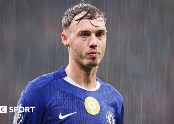 Cole Palmer: se espera que el delantero del Chelsea esté de baja hasta noviembre por una persistente lesión en la ingle