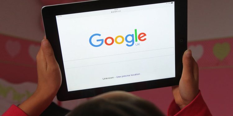 La ciudad ofrece iPads a sus principales superllamadores del 911 para reducir los costos de emergencias y lograr que las personas ayuden más rápido