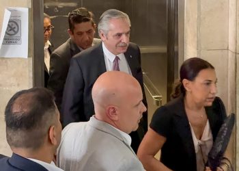 Alberto Fernández Volvió un reclamar que se aparte A Ercolini de la causa por Violencia de Género | El expediente fue elevado un juicio oral