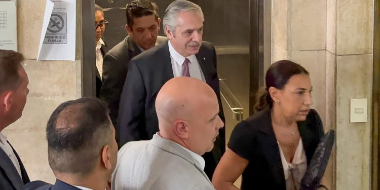 Alberto Fernández Volvió un reclamar que se aparte A Ercolini de la causa por Violencia de Género | El expediente fue elevado un juicio oral