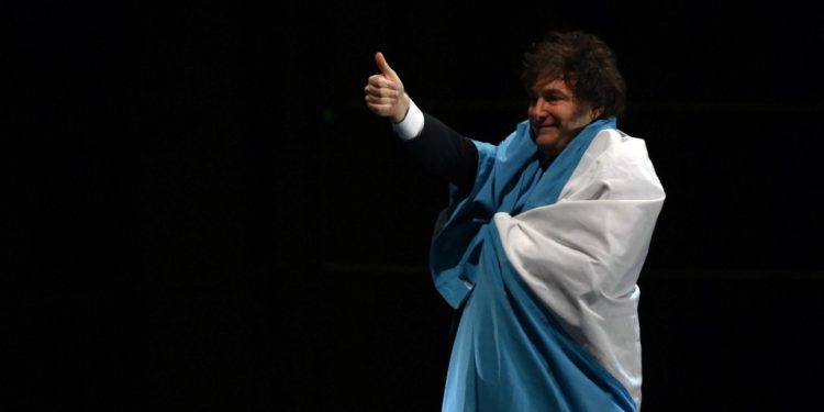 Después del show, Milei retoma la campaña y reza por los dólares de Trump | La agenda del Gobierno