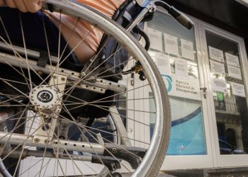 Por las coimas en Andis hicieron 25 allanamientos | Una jornada intensa en la investigación judicial que preocupa a la Casa Rosada