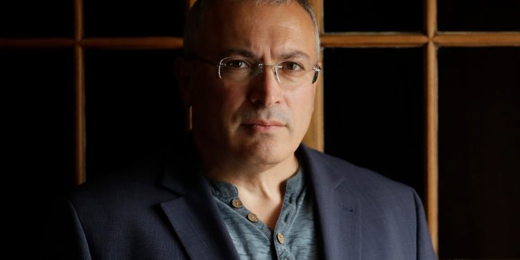 Rusia acusa de «terrorismo» al oligarca exiliado Jodorkovsky | Noticias de censura