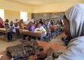 Mali cierra escuelas mientras el bloqueo de combustible impuesto por los combatientes paraliza el país | Noticias de educación