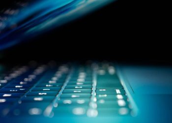 El nuevo modelo de lenguaje de Apple puede escribir textos largos increíblemente rápido