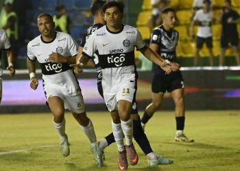 Olimpia Derrota A Su Sombra Negra – Fútbol