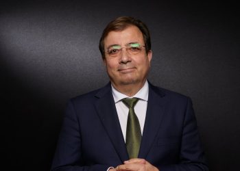 Muere Guillermo Fernández Vara, expresidente de Extremadura, un Los 66 Años