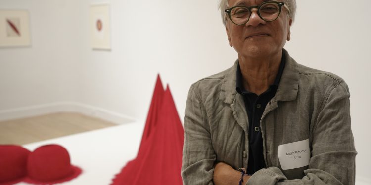 El Museo Judío reabre sus puertas con obras raras de Anish Kapoor