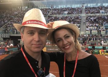 La Vida Personal de Vicente Vallés: De Vivir Entre «Chabolas» A Su Romance Con Ángeles Blanco