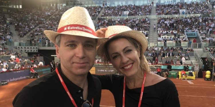 La Vida Personal de Vicente Vallés: De Vivir Entre «Chabolas» A Su Romance Con Ángeles Blanco