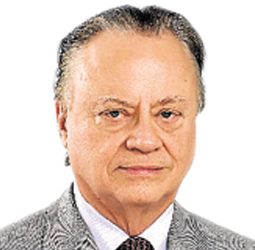 Walter Spurrier Baquerizo: Falta política de producción | Columnistas | Opinión