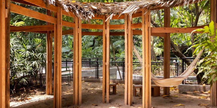 Área Educativa de la Exposición 'Un río no existe solo' / Estudio Flume