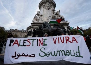 Líderes mundiales, activistas de derechos condenan la incautación de Israel de Gaza Aid Flotilla