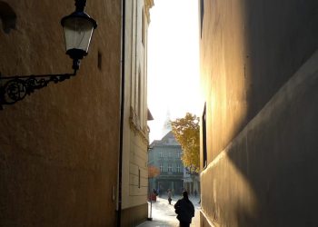 Eslovaquia adopta límite de velocidad para peatones – POLITICO