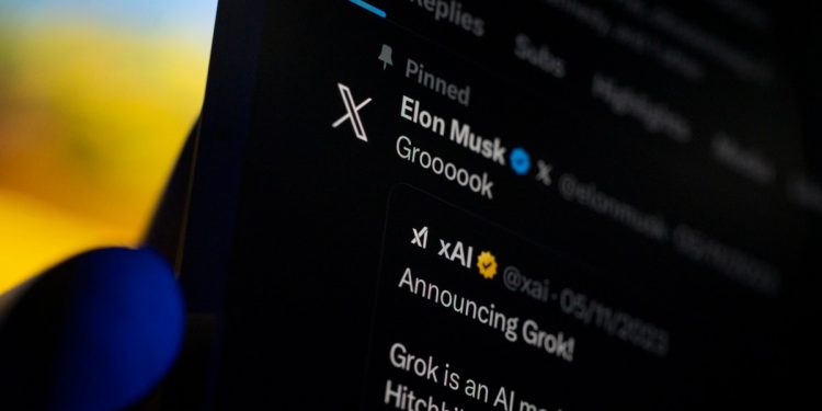 El jefe de publicidad de Musk en X se marcha después de sólo 10 meses