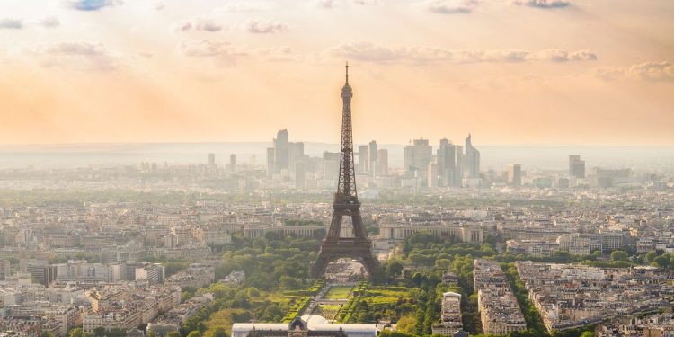 14 reglas no escritas para visitar París, desde la etiqueta hasta la actitud