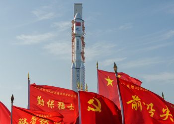 Eliminar estos 50 objetos de la órbita cortaría el peligro de la basura espacial por la mitad