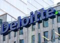 Por qué Deloitte está apostando fuerte por la IA a pesar de un reembolso de 10 millones de dólares