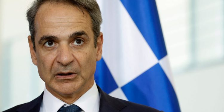 El líder griego presiona a la UE sobre la deuda de defensa conjunta – POLITICO