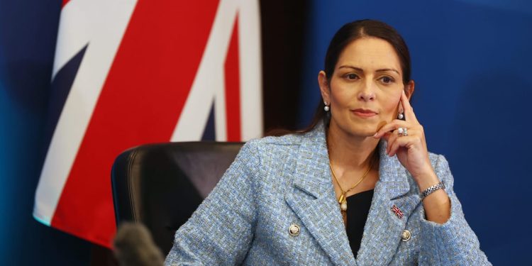 Debemos actuar sobre el ataque 'Boriswave' – Político