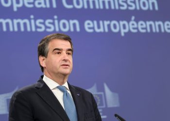 La Comisión rechaza los llamamientos de Fitto a un compromiso presupuestario – POLITICO