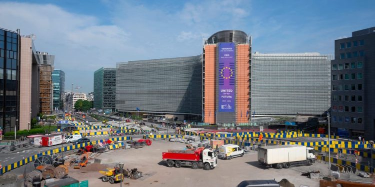 Oficial de Servicio de Seguridad belga acusado de espionaje – Político