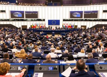 El parlamento amenaza con rechazar la propuesta de presupuesto de la UE en una nueva crisis para von der Leyen – Politico