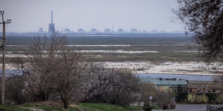 Zona local de 'alto el fuego' declarada en planta nuclear ucraniana para reparación de daños – POLITICO