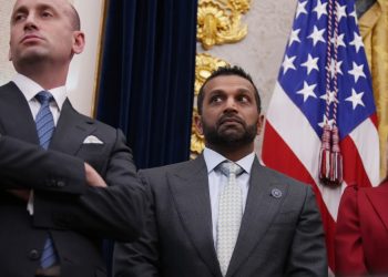 La represalia de Trump y Miller contra los demócratas tiene una estrategia insidiosa