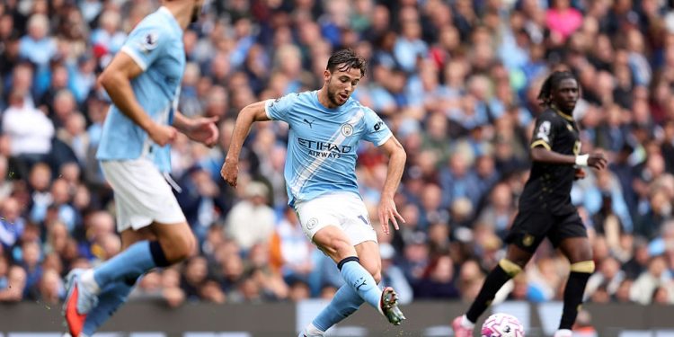 Brentford vs Man City Live: Noticias y actualizaciones del equipo como la ciudad apuesta para capitalizar el desorden de Liverpool