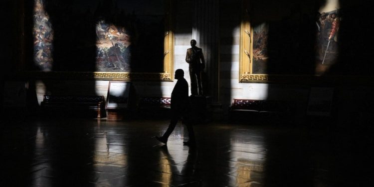 El cierre del gobierno de los Estados Unidos alcanzará el Pentágono, las funciones clave del Departamento de Estado