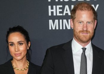La racha de alta costura de Meghan Markle continúa en Armani