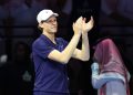 Jannik Sinner vence a Carlos Alcaraz y gana 6 millones de dólares en premios del Six Kings Slam