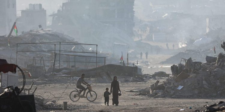 Reino Unido envía oficiales del ejército para monitorear el alto el fuego en Gaza – POLITICO