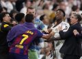 El Clásico termina en caos: Por qué se necesitaba policía en Real Madrid 2 Barcelona 1